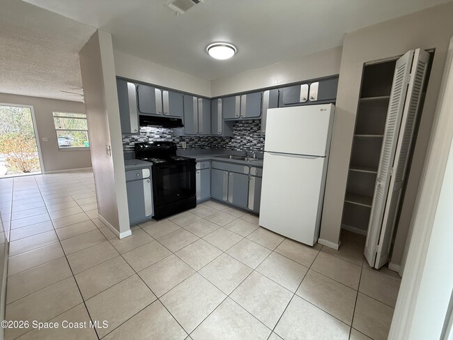 324 Bay Ave in Cocoa, FL - Building Photo - Building Photo