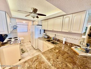 4100 Ocean Beach Blvd in Cocoa Beach, FL - Building Photo - Building Photo