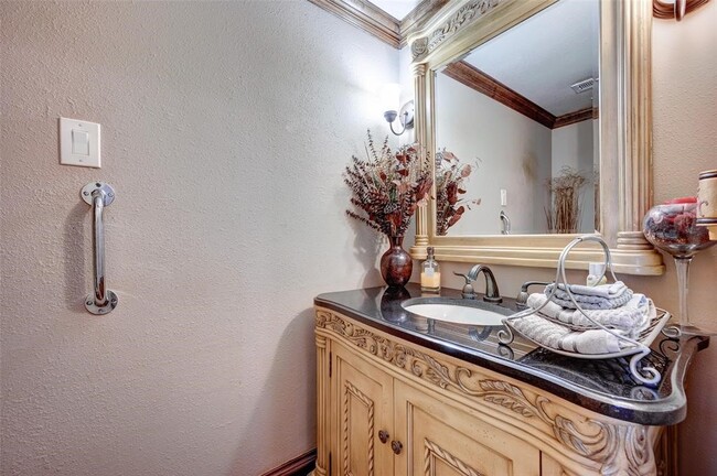 property at 5141 Del Monte Dr