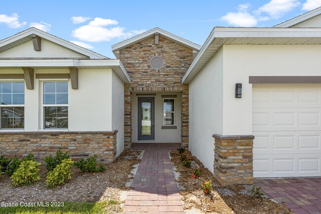 285 Loymer Cir in Merritt Island, FL - Building Photo - Building Photo