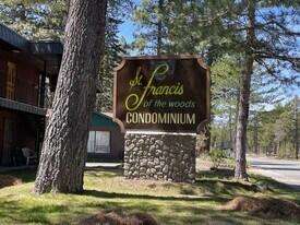 516 Emerald Bay Rd in South Lake Tahoe, CA - Building Photo
