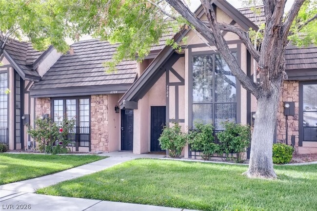 6506 Ironbark Ln in Las Vegas, NV - Building Photo - Building Photo