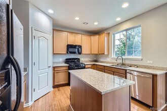 6047 S Jamestown Way in Aurora, CO - Building Photo - Building Photo
