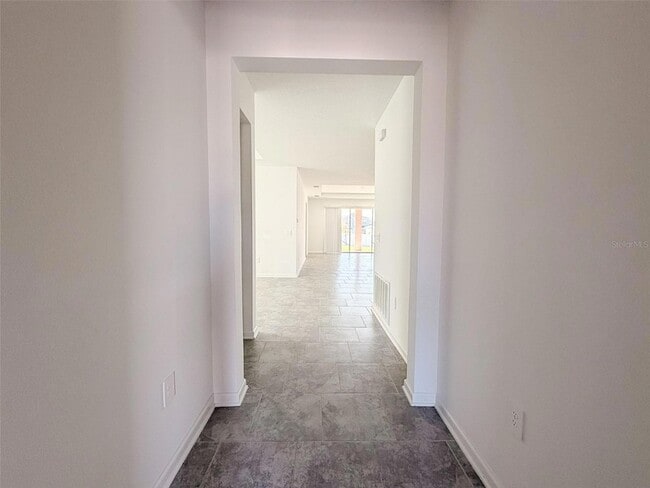 1966 Winnie Ct. in Apopka, FL - Building Photo - Building Photo