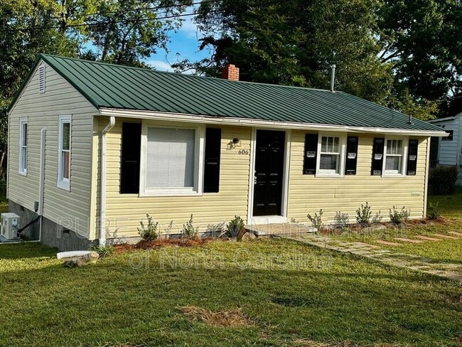 606 Carver Dr in Lexington, NC - Building Photo - Building Photo