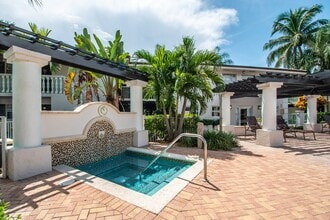 Legacy at Dadeland in Miami, FL - Building Photo - Building Photo