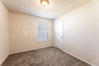 1405 Dundee Dr in Arlington, TX - Building Photo - Building Photo