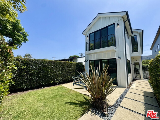 property at 11848 Tennessee Pl
