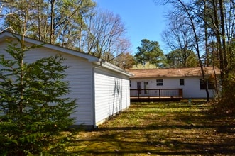 18145 Piedmont Dr in Cobb Island, MD - Building Photo - Building Photo