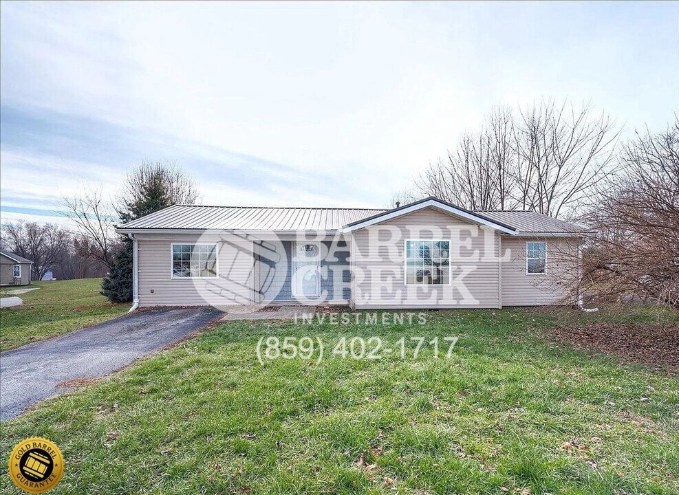 103 Spring Valley Rd in Danville, KY - Building Photo