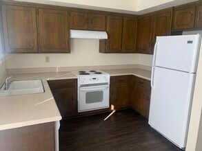10310 El Camino Real in Atascadero, CA - Building Photo - Building Photo
