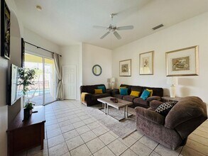 400 Montara Dr in Davenport, FL - Building Photo - Building Photo