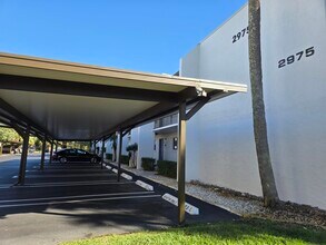 2975 SW 22nd Ave in Delray Beach, FL - Foto de edificio - Building Photo