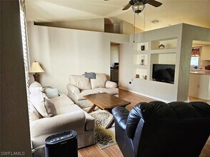 3003 Nadine Ln in Lehigh Acres, FL - Building Photo - Building Photo