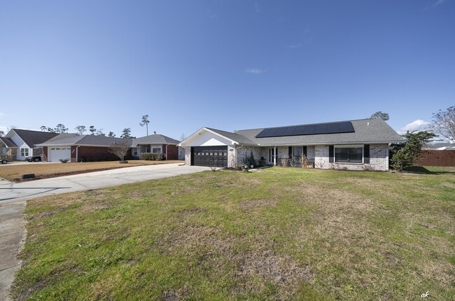 property at 707 Plantation Cir