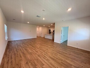 1940 Lazy Acrs St in Leander, TX - Building Photo - Building Photo