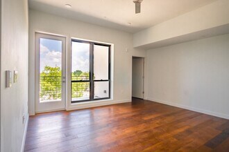 1322 E 12th St in Austin, TX - Building Photo - Building Photo