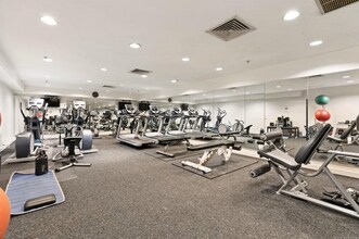 12 Everett St, Unit 15-803 in Boston, MA - Building Photo - Building Photo