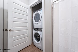 301 Passage Way, Unit 6055 in Savannah, GA - Foto de edificio - Building Photo