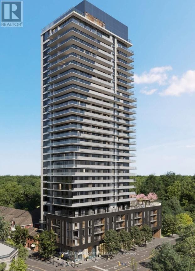 property at 2075 Lakeshore Rd.