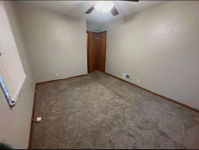 3721 Douglas Rd in Toledo, OH - Building Photo - Building Photo