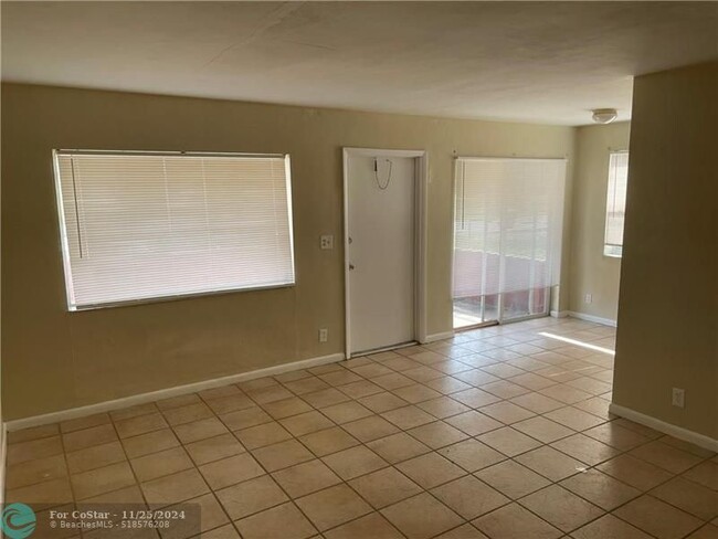 3012 NW 13th St in Fort Lauderdale, FL - Building Photo - Building Photo