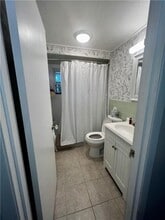 400 Narragansett Pkwy in Warwick, RI - Building Photo - Building Photo