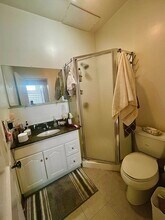 1679 Beacon St, Unit 2 in Brookline, MA - Building Photo - Building Photo