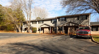 Old Hickory Apartments in Lancaster, SC - Building Photo - Building Photo