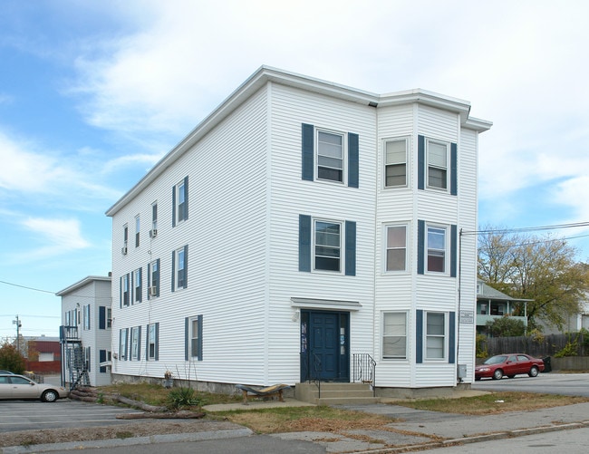 518 Somerville St in Manchester, NH - Foto de edificio - Building Photo