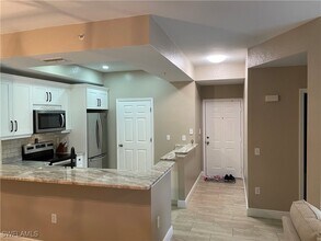 9025 Colby Dr in Ft. Myers, FL - Building Photo - Building Photo