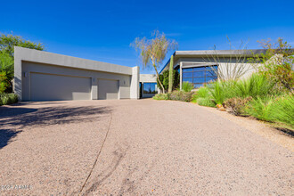 11209 E Dale Ln in Scottsdale, AZ - Building Photo - Building Photo