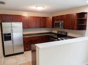 10731 NW 16th Ct in Plantation, FL - Building Photo - Building Photo