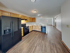 686 Hannah Pl in Franklin, IN - Building Photo - Building Photo