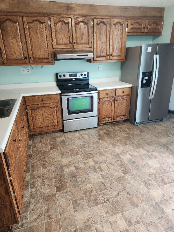 731 Hickory Dr in Pulaski, TN - Building Photo - Building Photo