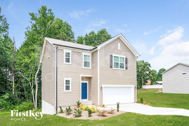 2604 Dallas Dr in Winston-Salem, NC - Foto de edificio - Building Photo