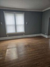 210 W Republic St in Peoria, IL - Building Photo - Building Photo