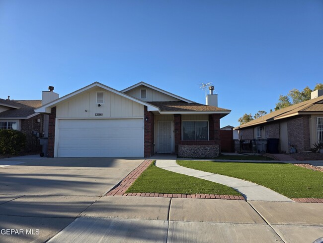 property at 12105 Royal Woods Dr