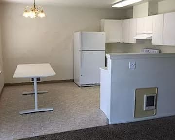 547 Karcio Ct in Pullman, WA - Foto de edificio - Building Photo