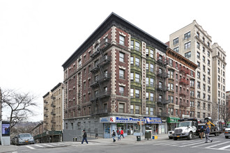 West Broadway Residence in New York, NY - Building Photo - Building Photo