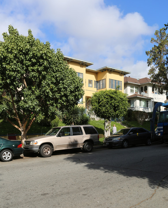 847 S Berendo St in Los Angeles, CA - Building Photo