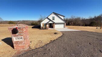 17030 Buck Cir in Oklahoma City, OK - Building Photo