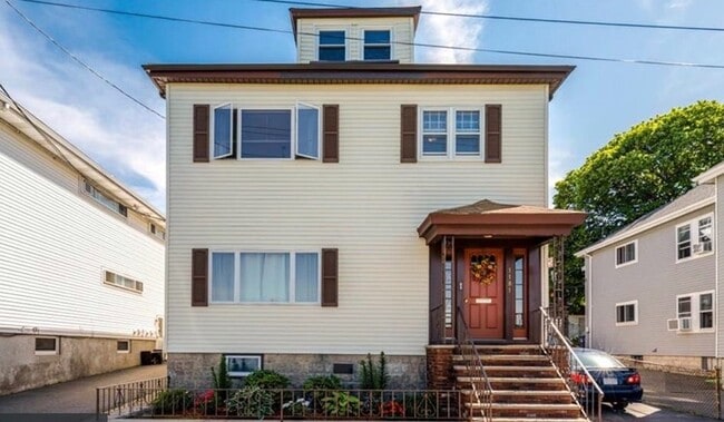 property at 1181 Saratoga St