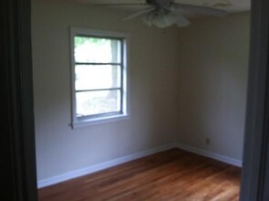 325 Alpine St in Chickasaw, AL - Building Photo - Building Photo