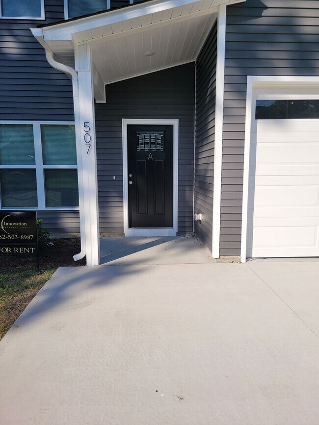 507 Manhattan Ave-Unit -Unit A in Greenville, NC - Building Photo - Building Photo