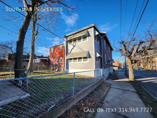 3400 Osage St, Unit 2nd FL in St. Louis, MO - Building Photo - Building Photo