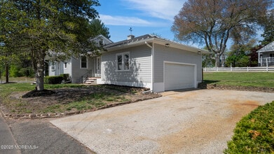 101 Archertown Rd in Plumsted, NJ - Building Photo - Building Photo