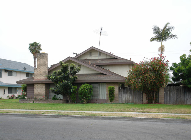 12272 Ranchero Ave in Garden Grove, CA - Building Photo - Building Photo