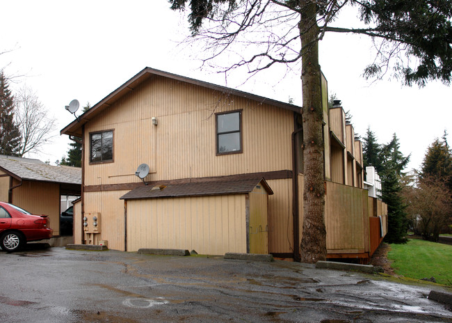 912 124th St SW in Everett, WA - Foto de edificio - Building Photo