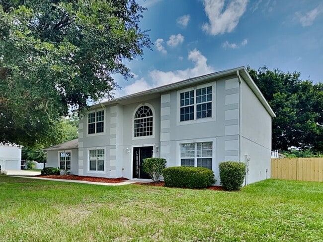 property at 8799 Oxfordshire Ave E